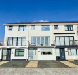 Min Y Mor, Pwllheli